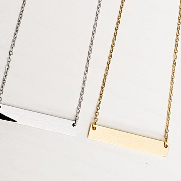 Custom gold and silver necklaces engraved by Madera1819 