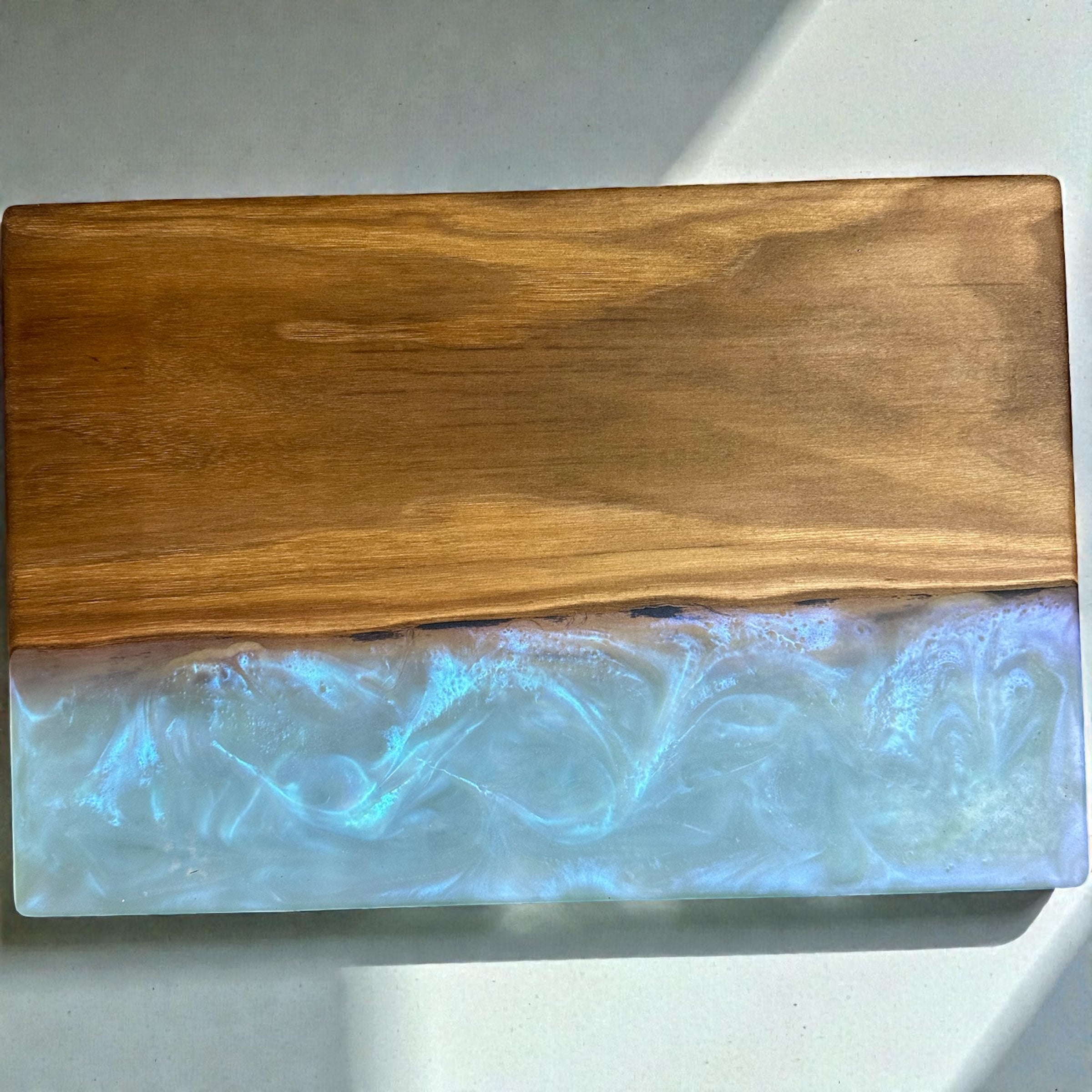 Opal drift resin board