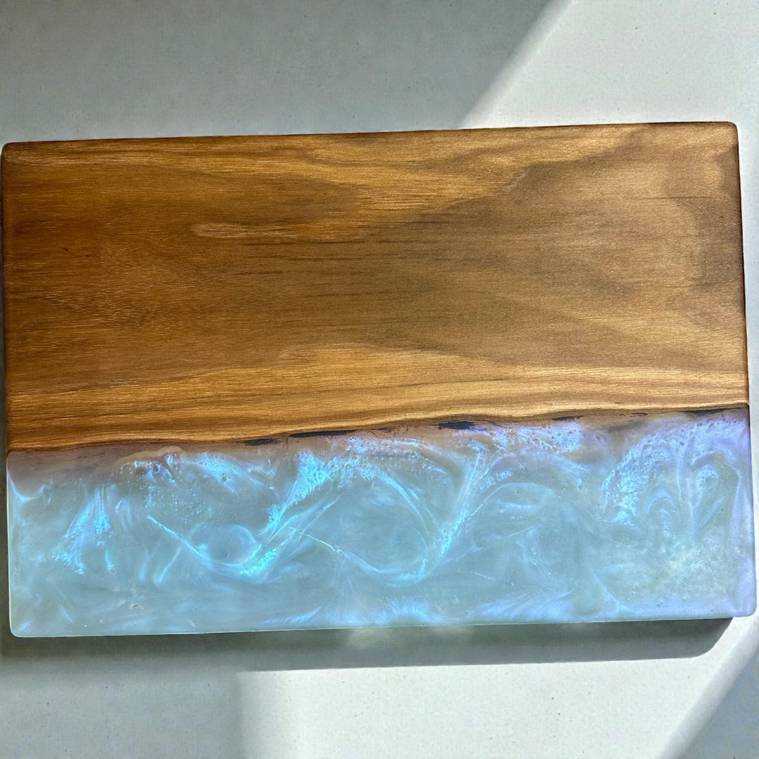Opal drift resin board