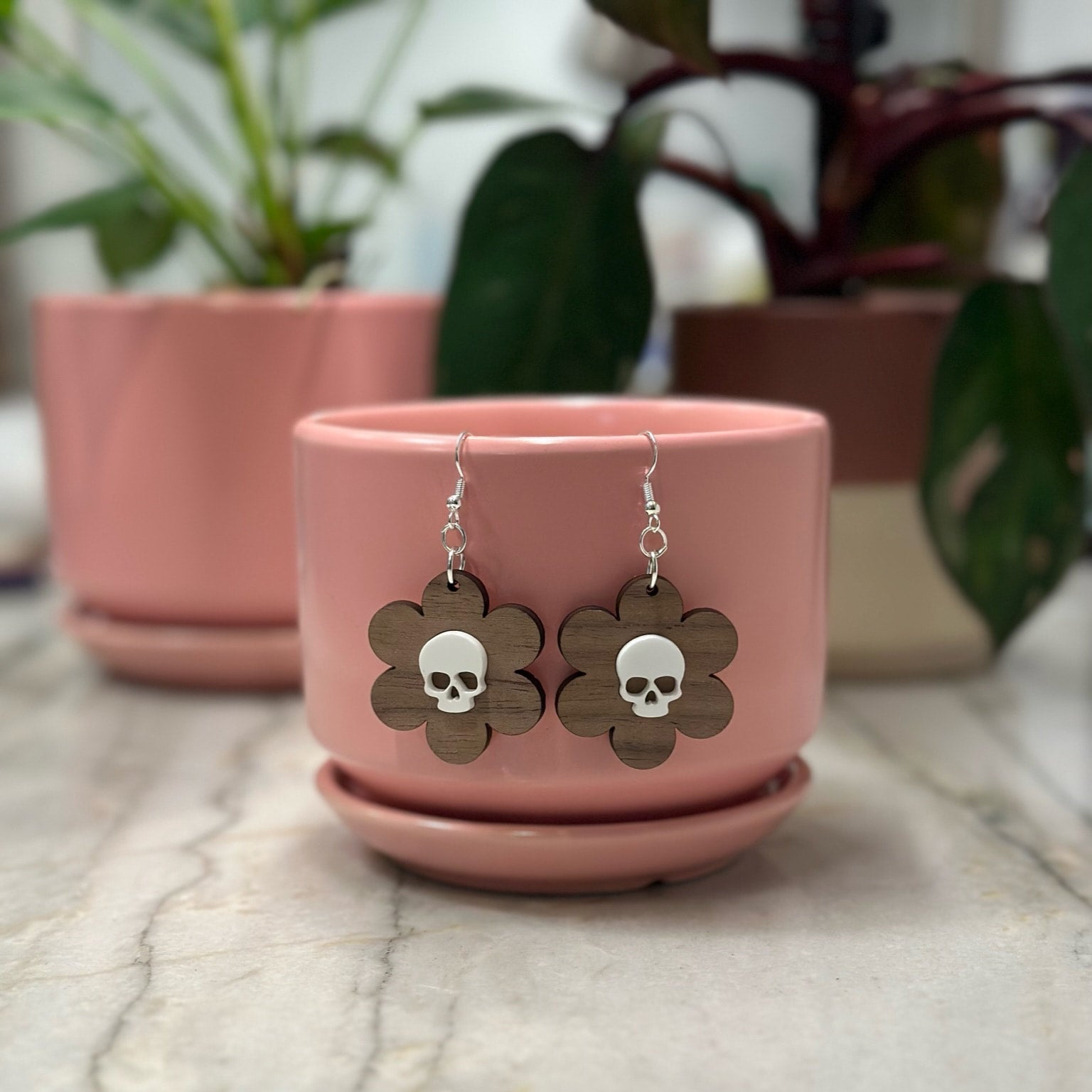 Daisy Skull earrings